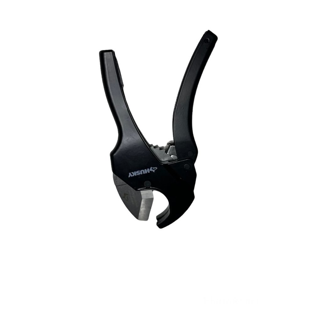 HUSKY 1-1/4 in. Ratcheting PVC Cutter - Picture 2 of 2